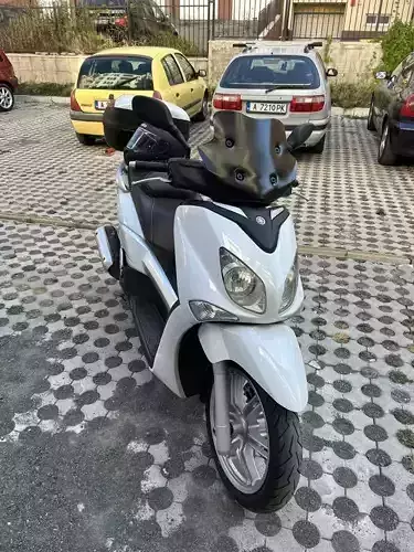 Yamaha X-City Custom Windshield