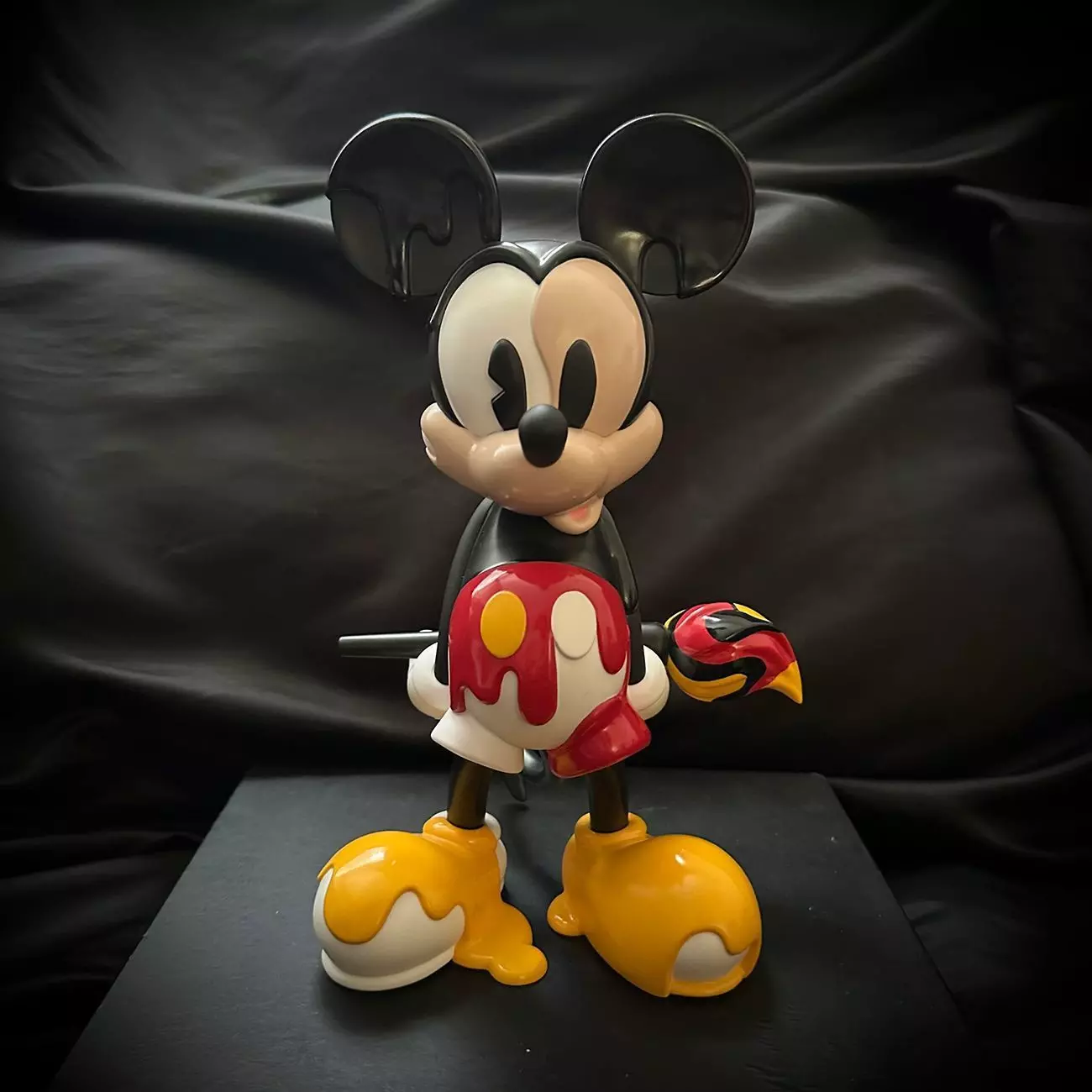 Melt Drip Mickey Mouse toy 3D print model_0
