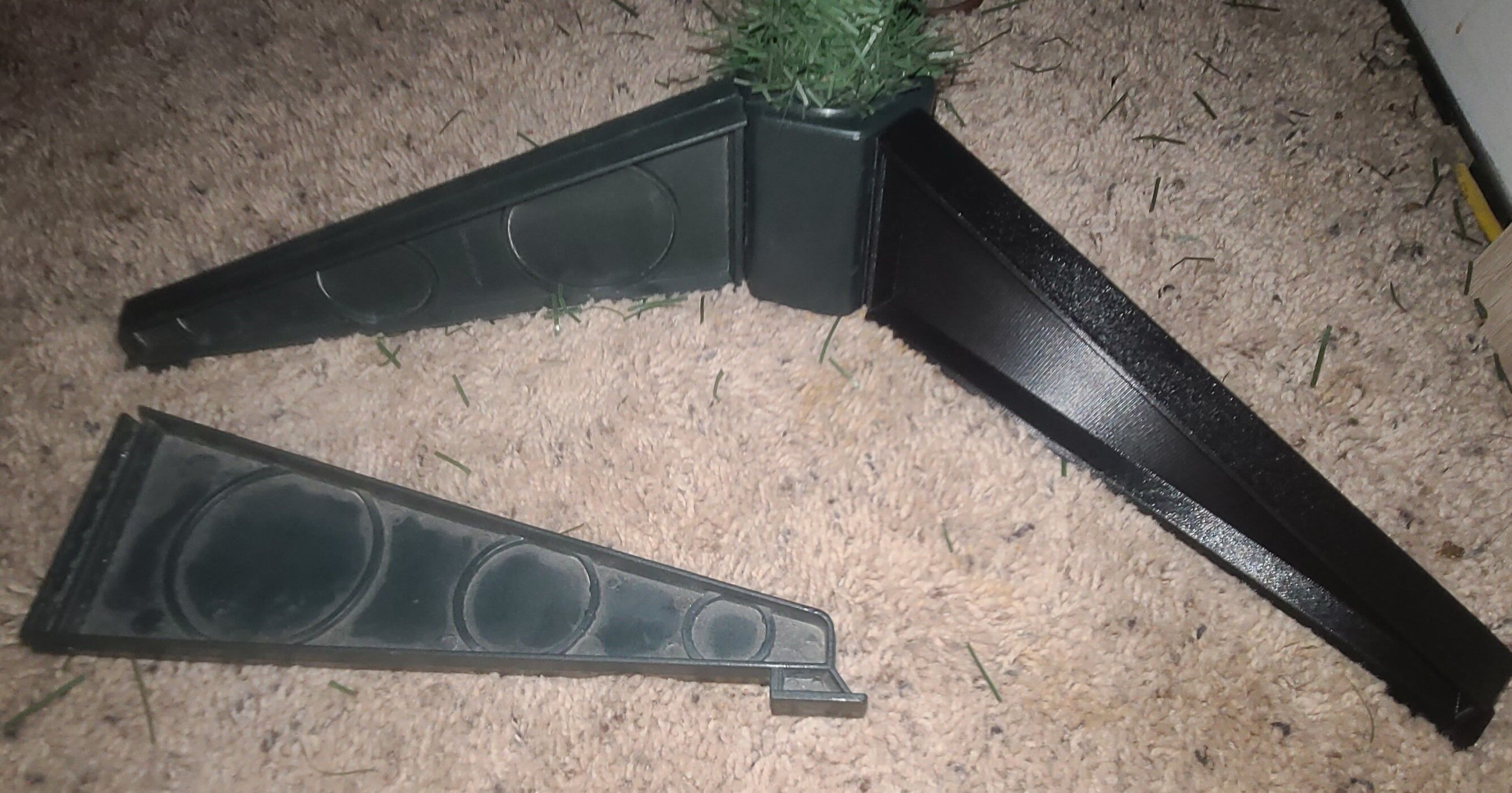 Replacement Christmas Tree Leg 3D print model_4