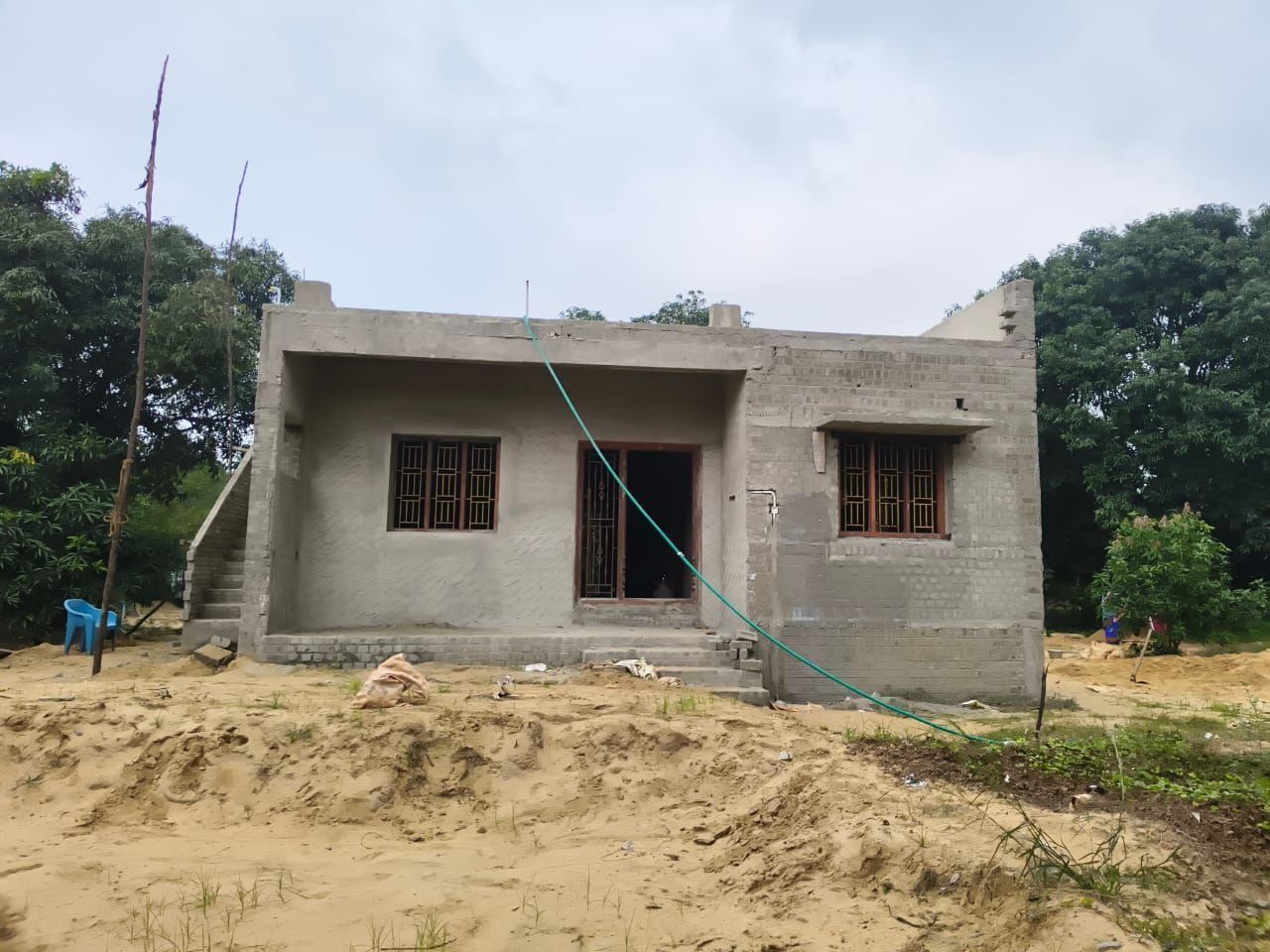 Elegant Minimalist House Design in 3D Low-poly 3D model_3