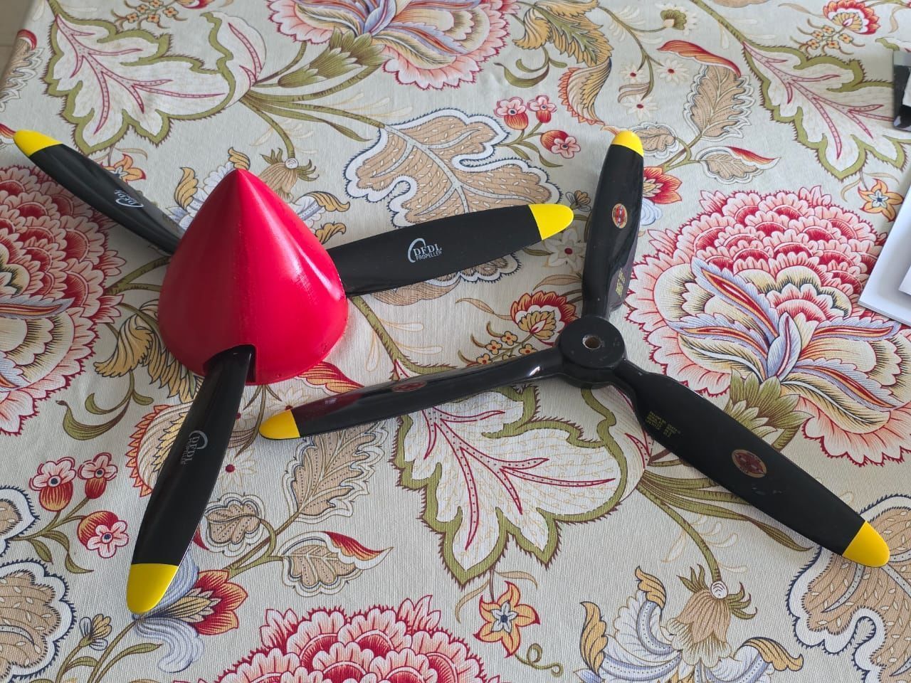 Banana Hobbies big P-40 scale spinner 3D print model_3