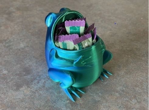 Frog pen holder  3D print model_18