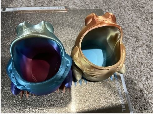 Frog pen holder  3D print model_12