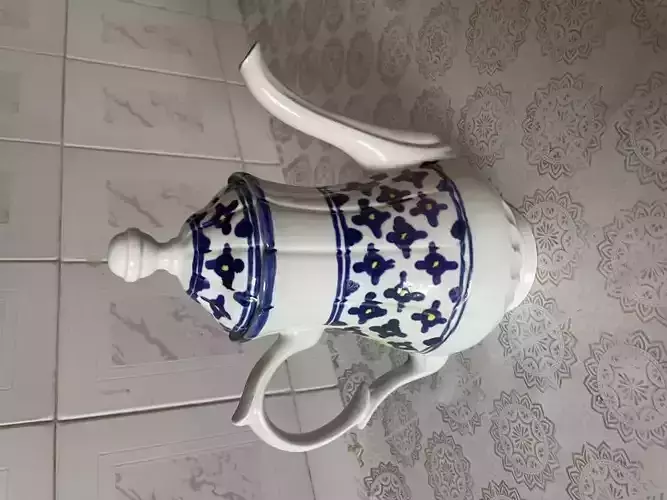 tall teapot