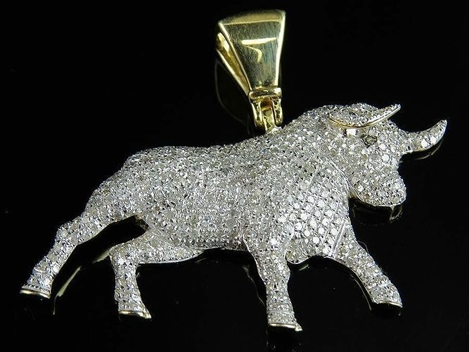 Hip Hop Bull Pendant