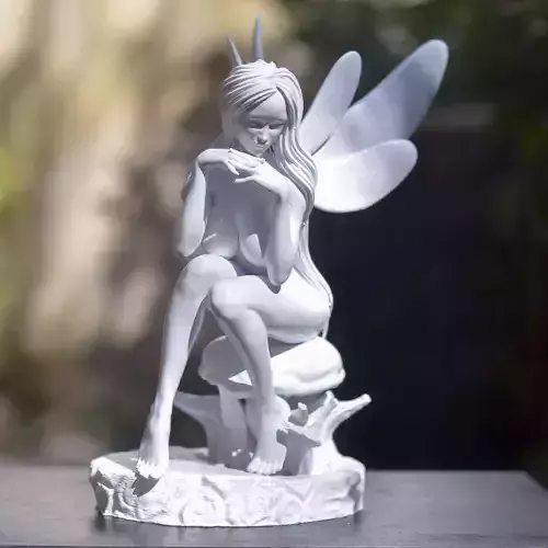 Hada en contemplacion