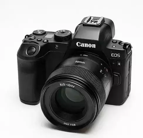 Professional DSLR Camera