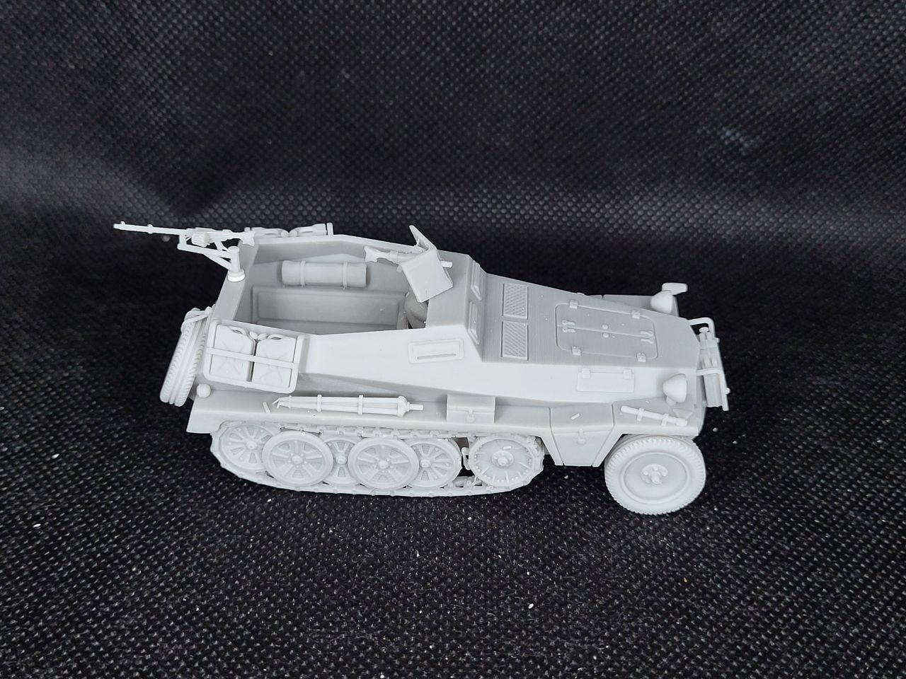 Sd Kfz 250-1 Leichter Schutzenpanzerwagen 3D print model_12