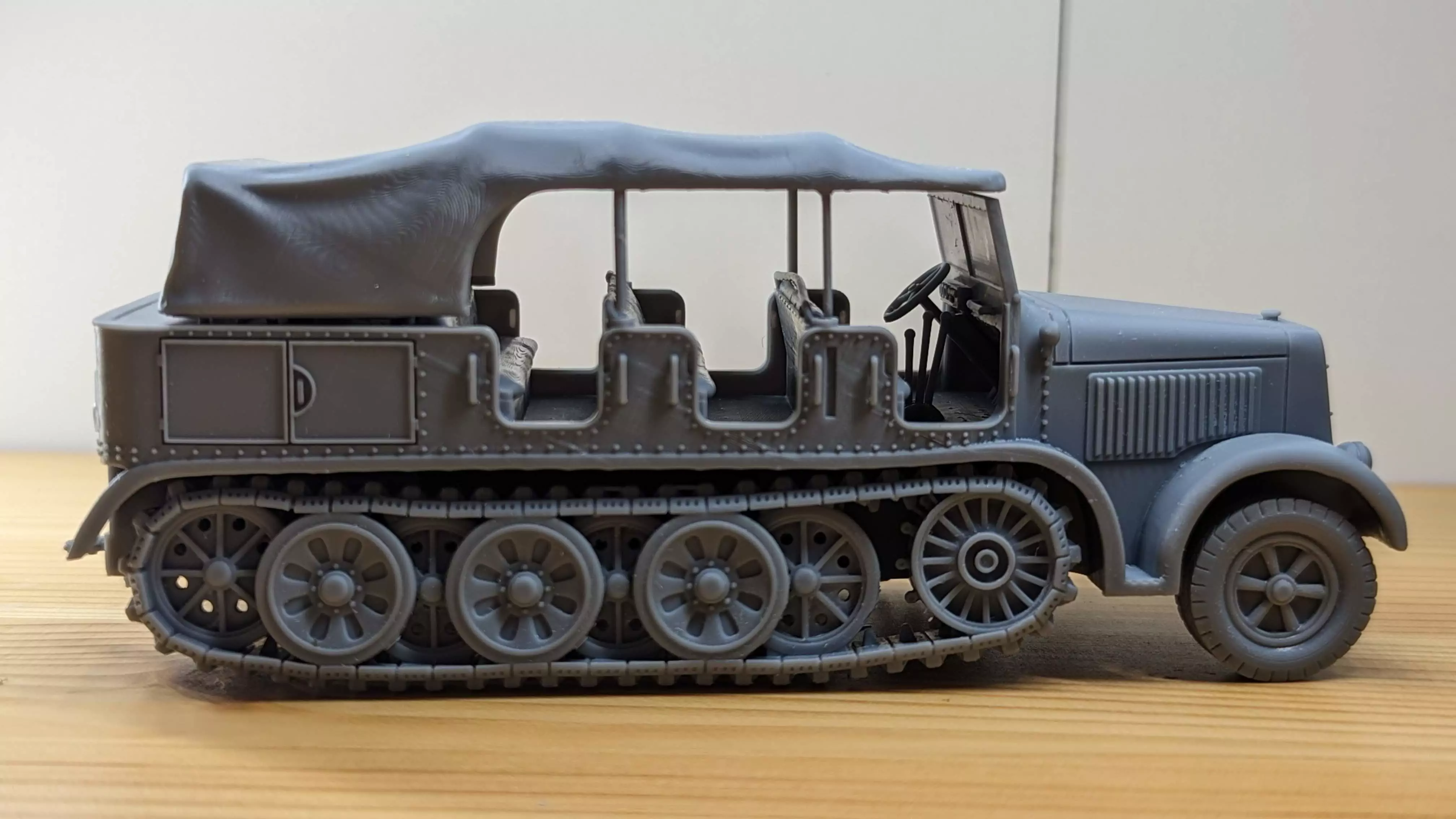 Sd Kfz 8 DB9 Zugkraftwagen 12t 3D print model