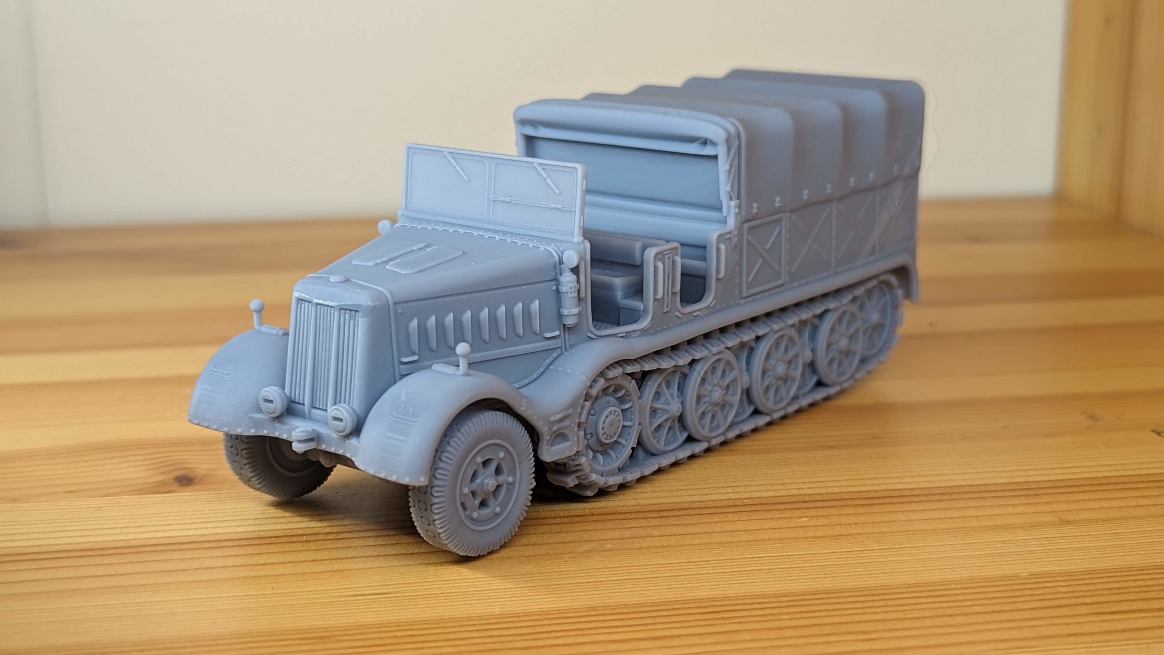 Sd Kfz 9 Zugkraftwagen 18t - FAMO 3D print model_1