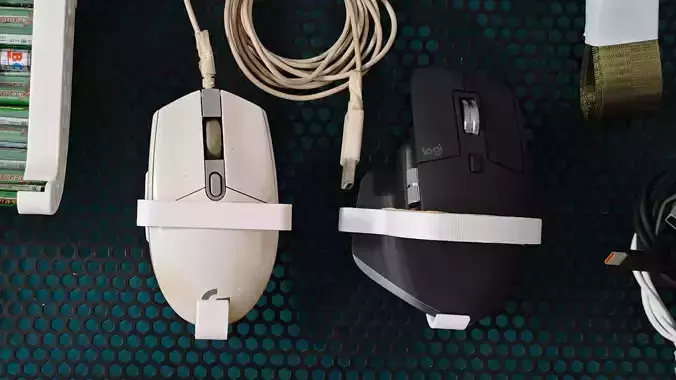 Logitech G102 Mouse Holder