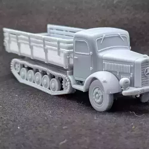 Mercedes-Benz L4500R Maultier