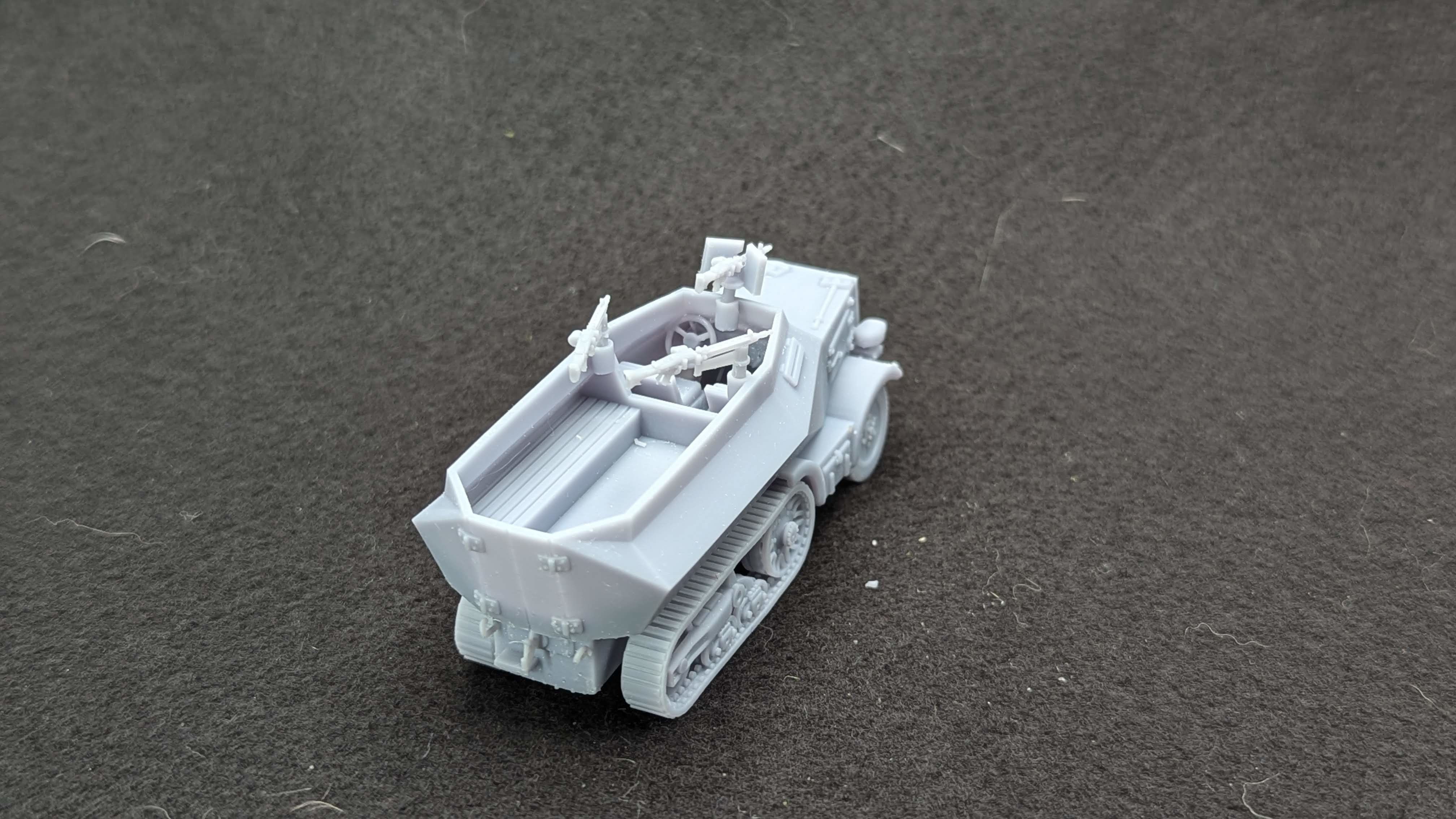 Unic 304 Schutzenpanzer Wagen 3D print model_7