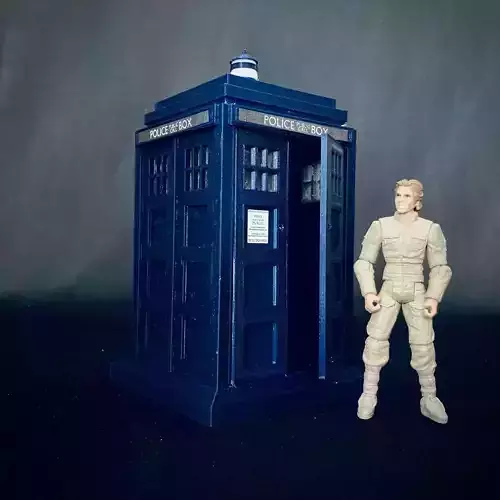 Custom DR Who TARDIS Police Box