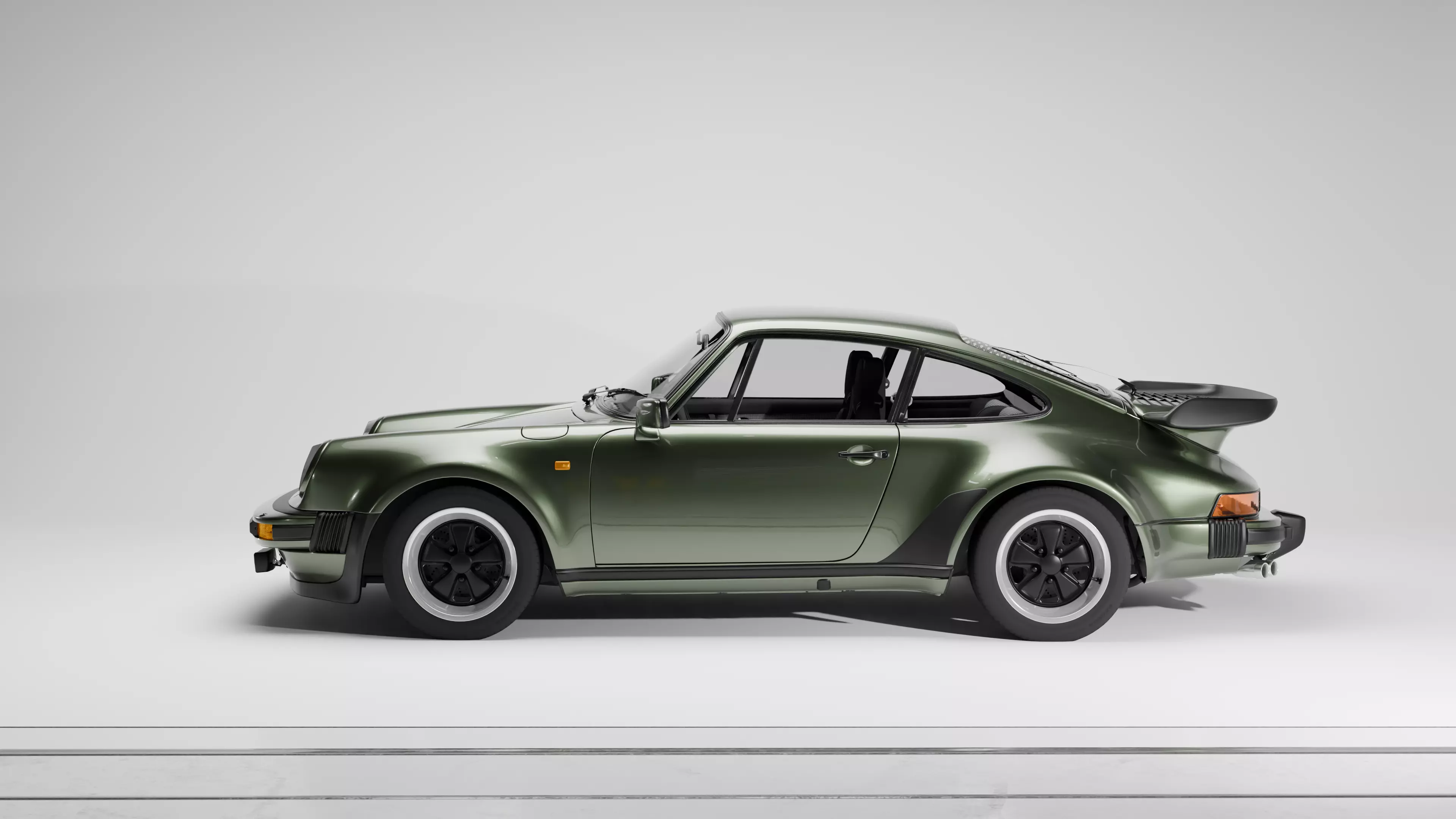 Porsche 911 Turbo 930 Low-poly 3D model_3