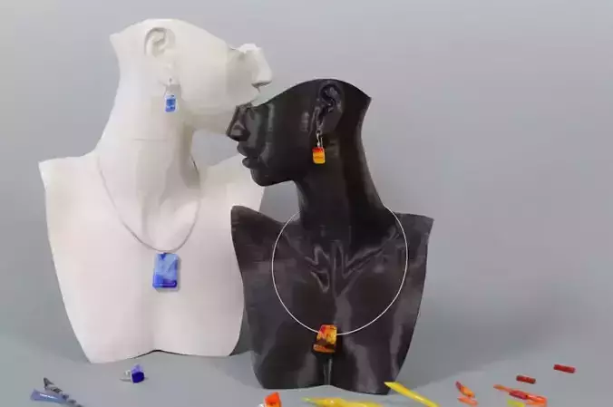 Elegant Jewelry Display Mannequin