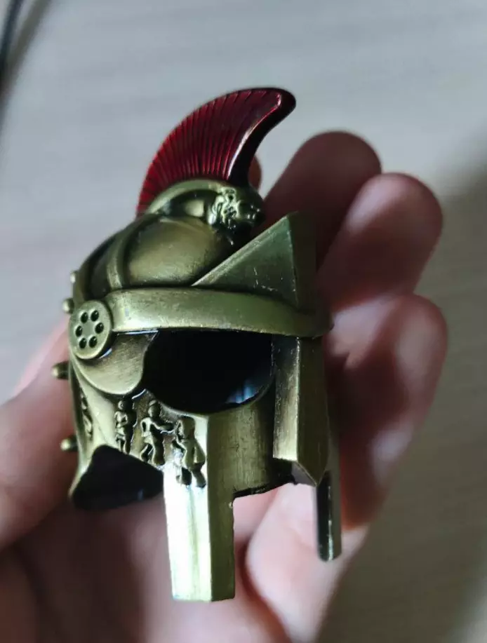 Rome Souvenir Helmet 3D Visualization Free 3D model_9