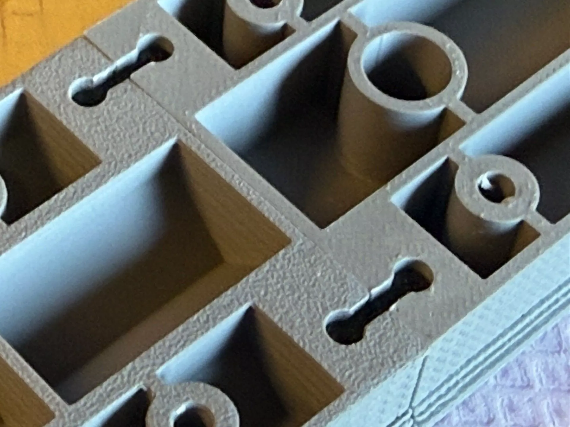 Model Railway Straight Island Platform Brick Base multi Widths 3D print model_26