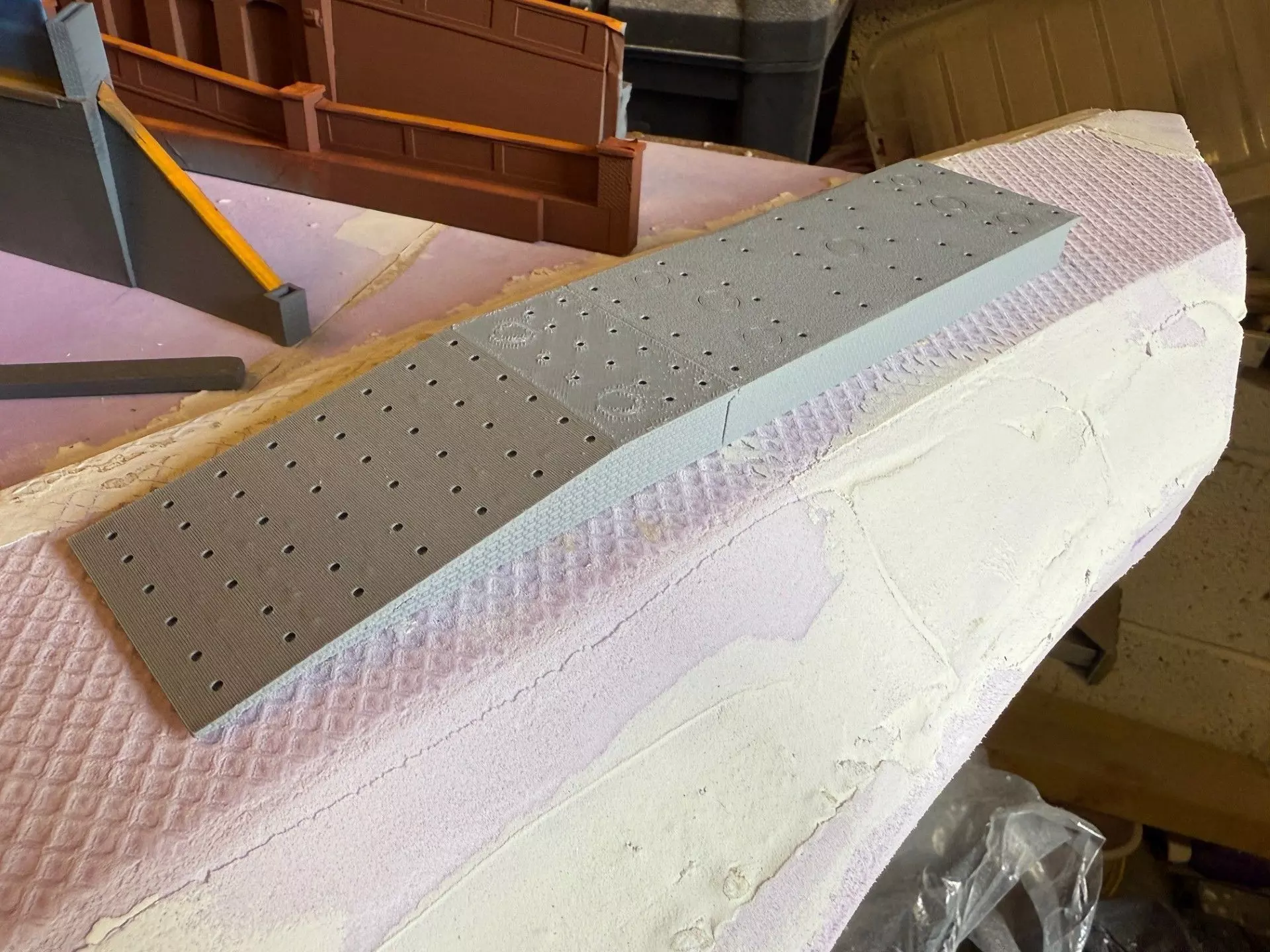 Model Railway Straight Island Platform Brick Base multi Widths 3D print model_3