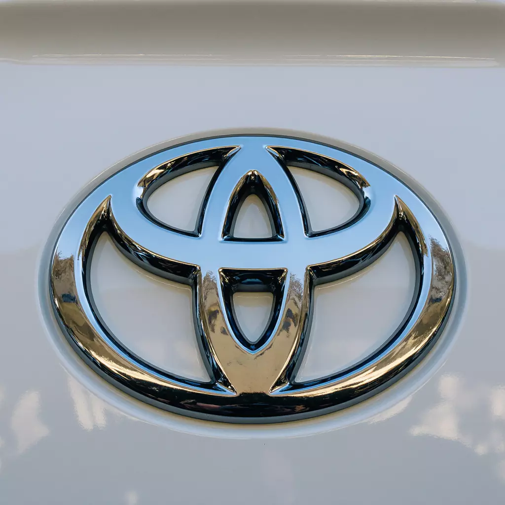 Toyota 3d Logo Low-poly 3D model