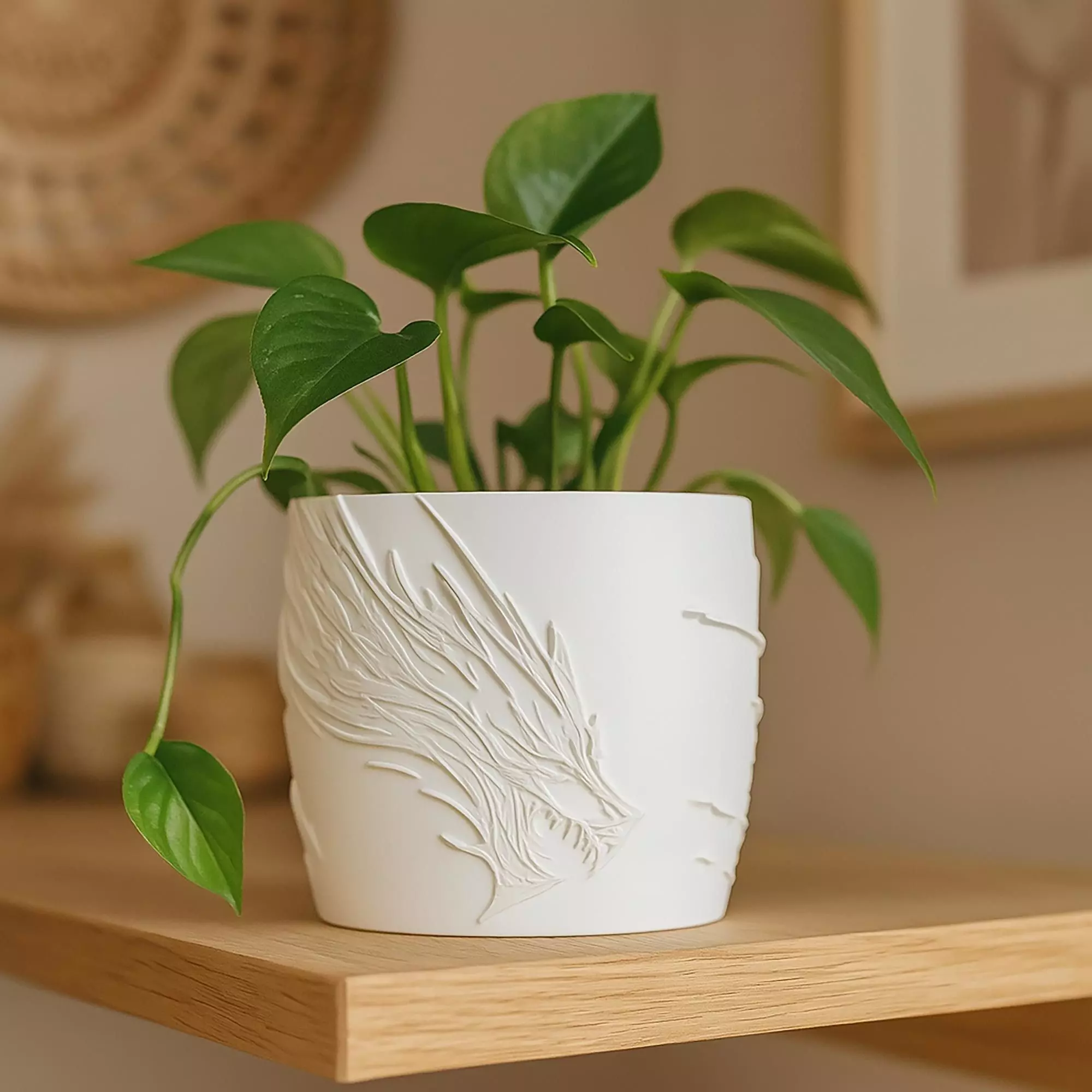 Dragon Plant Pot with Drainage No Supports Unique Garden Planter 3D print model_0