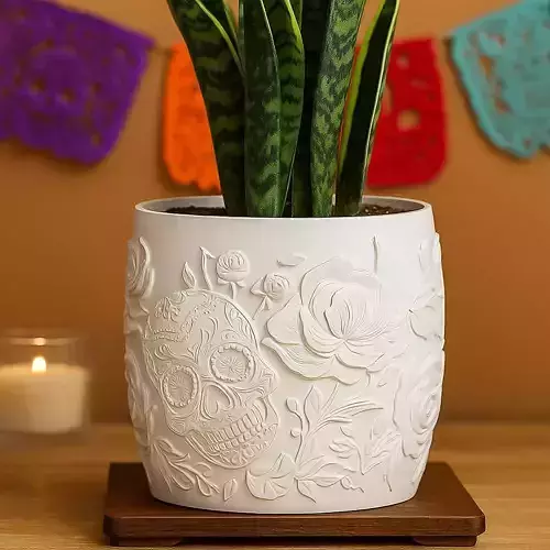 Santa Muerte Plant Pot with Drainage No Supports