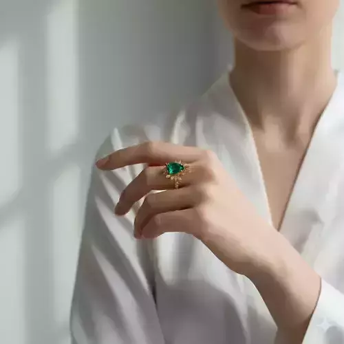 Emerald Leaf Whisper Ring NatureInspired Elegance