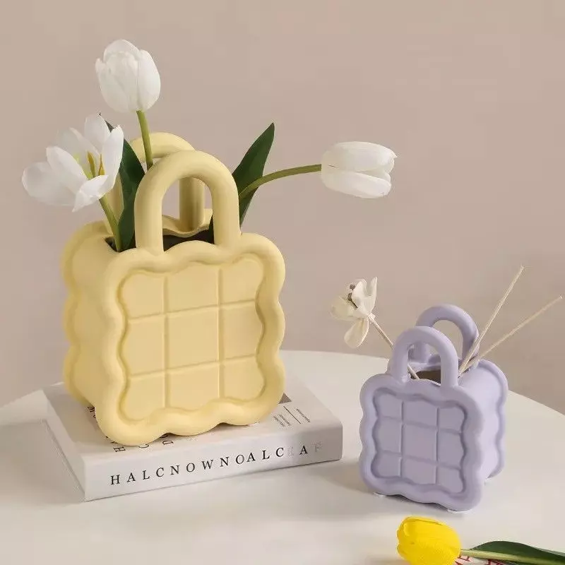 Handbag Style Decorative Vase Modern 3D Printable Design 3D print model_0