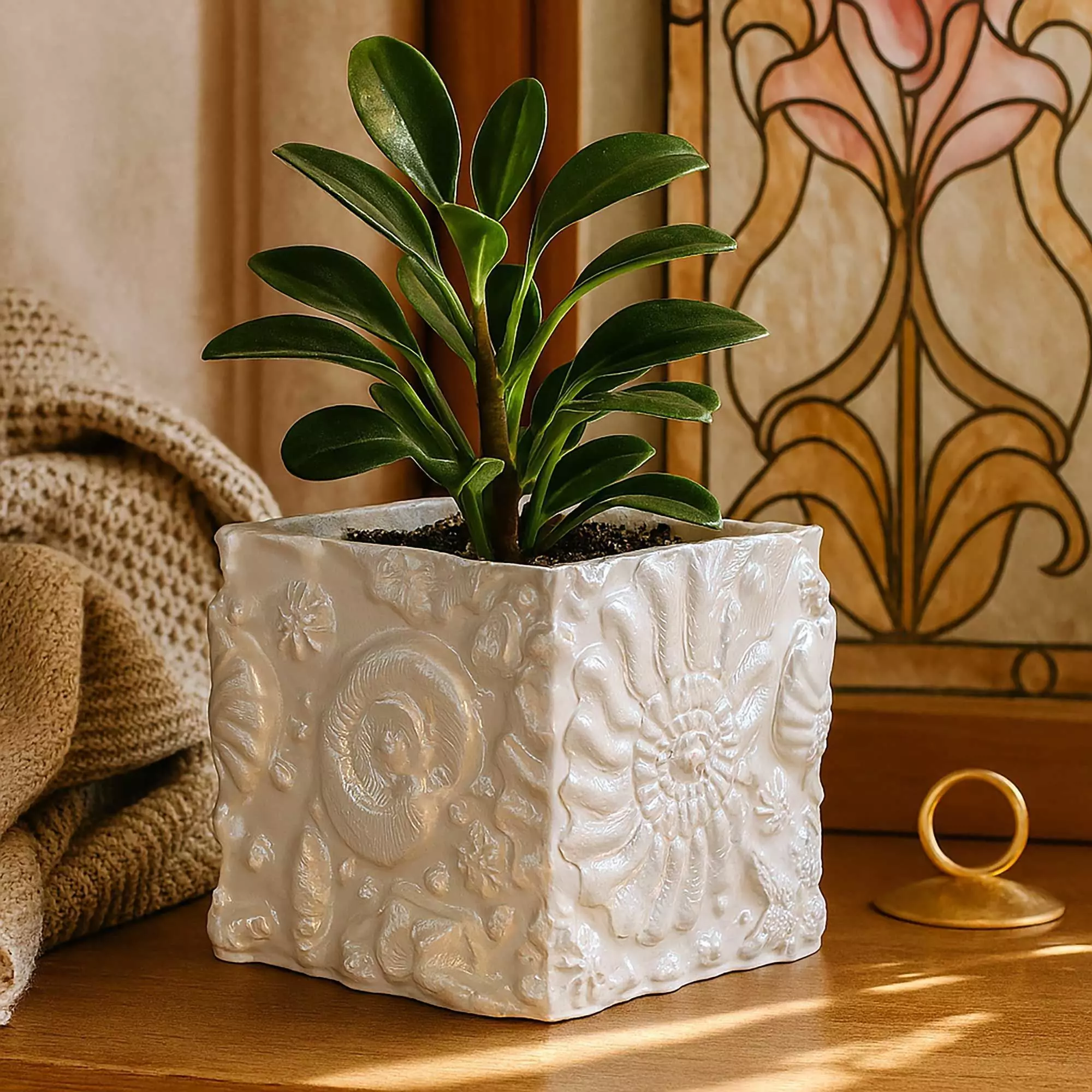 Shell Plant Pot With Drainage No Supports 3D print model