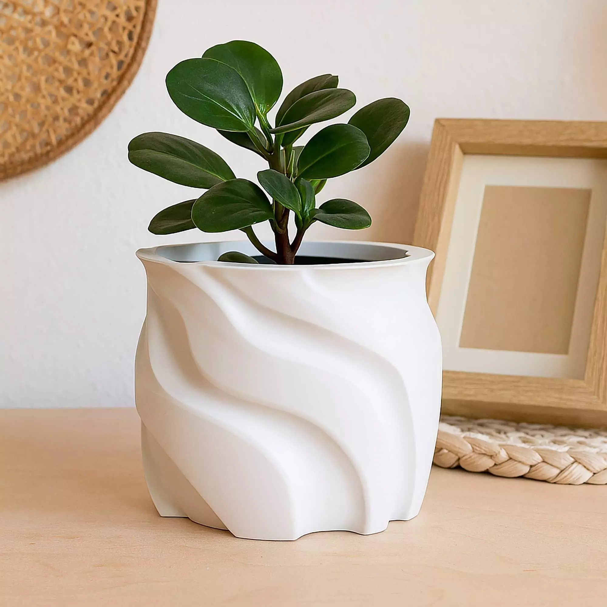 Modern Plant Pot with Drainage No Supports 3D print model