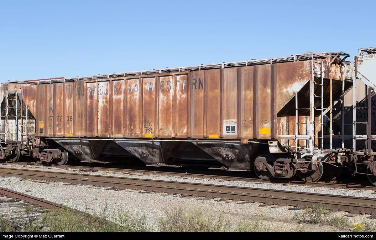 HO NW Roanoke Shops HC-71 3-Bay Covered Hopper 3D print model_12