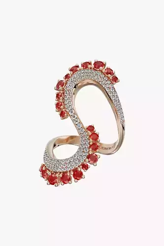 Raspberry Ruby Ring  Bold Elegance with Timeless Sparkle