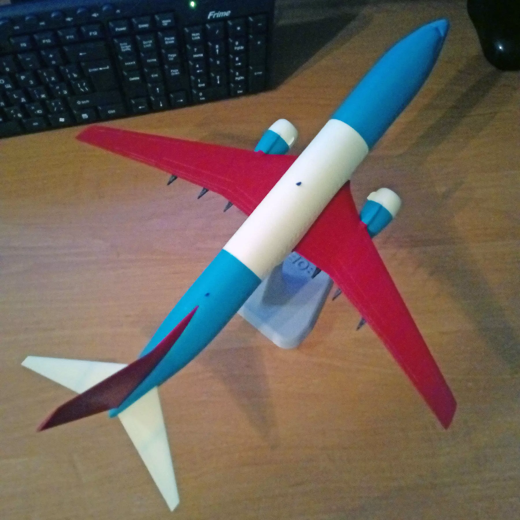 121211 Model kit Boeing 737-800 no Winglet Down 3D print model_1
