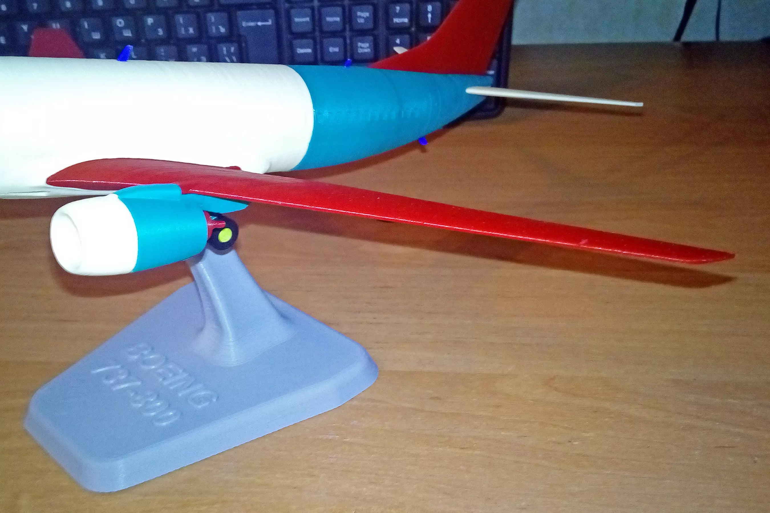 121211 Model kit Boeing 737-800 no Winglet Down 3D print model_5