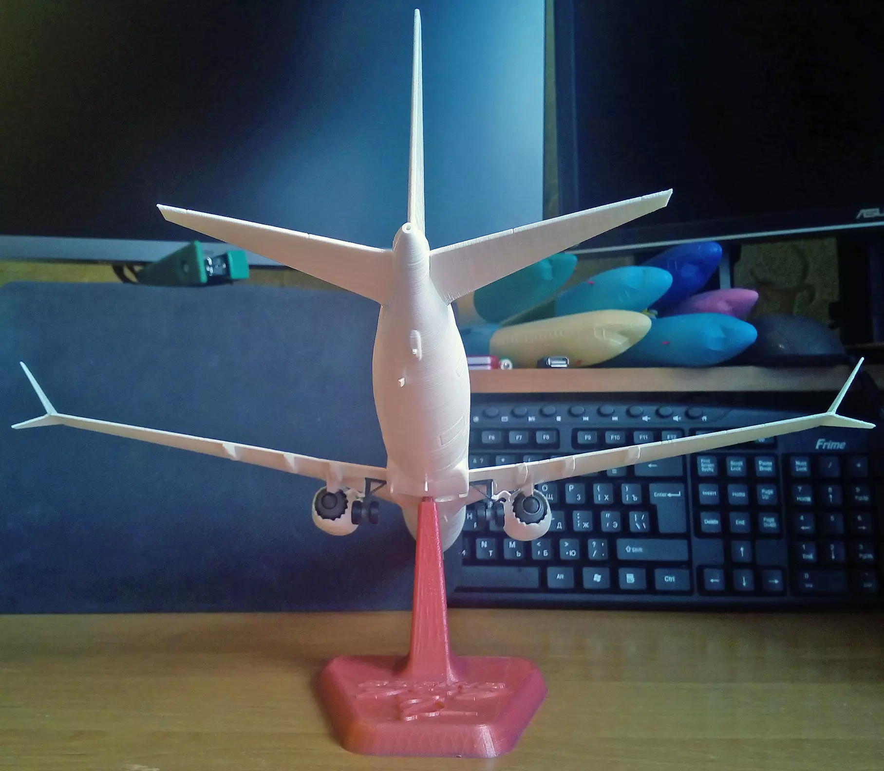 131214-8 Model kit Boeing 737-8 MAX Down 3D print model_12