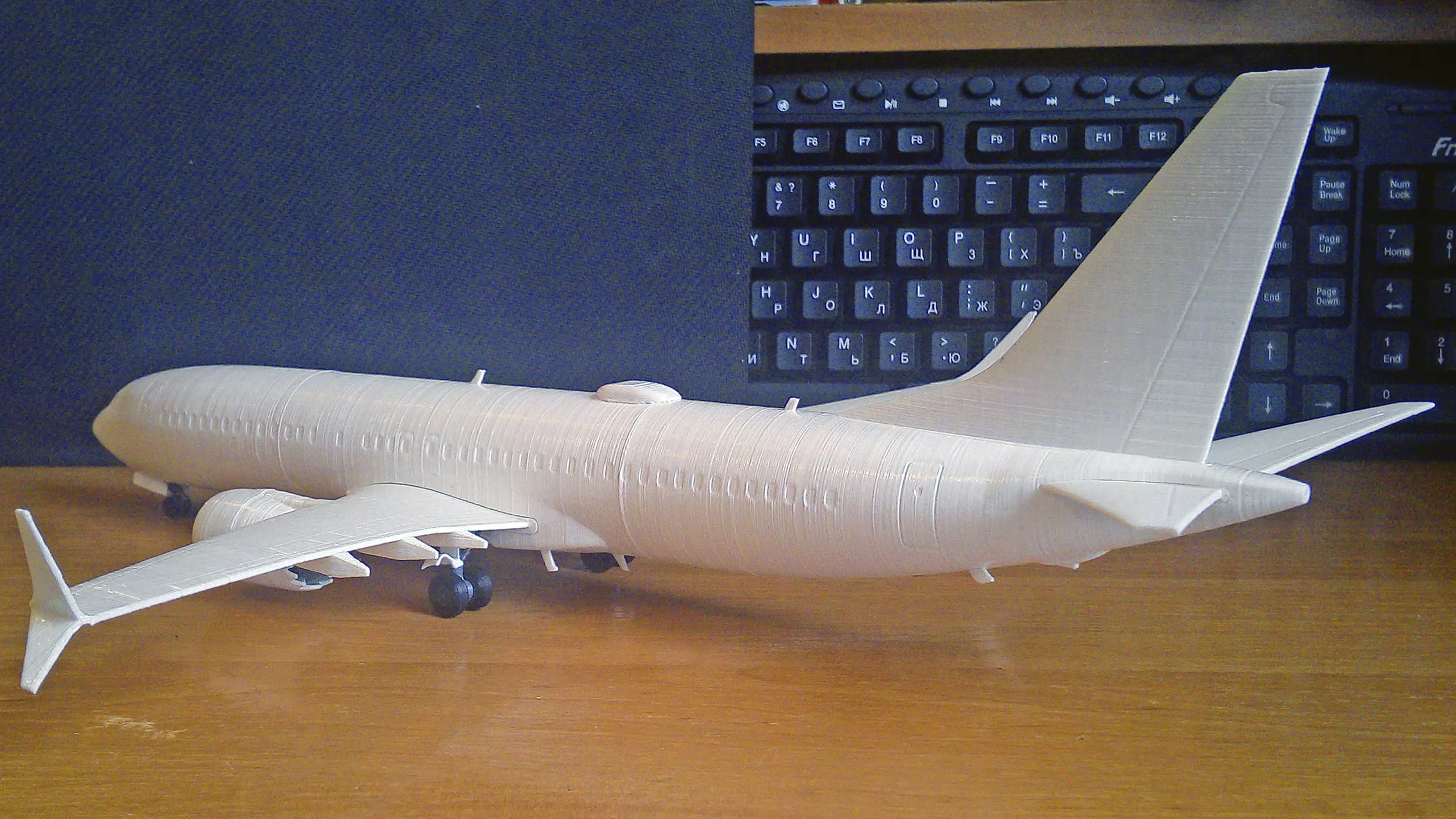 131214-8 Model kit Boeing 737-8 MAX Down 3D print model_3
