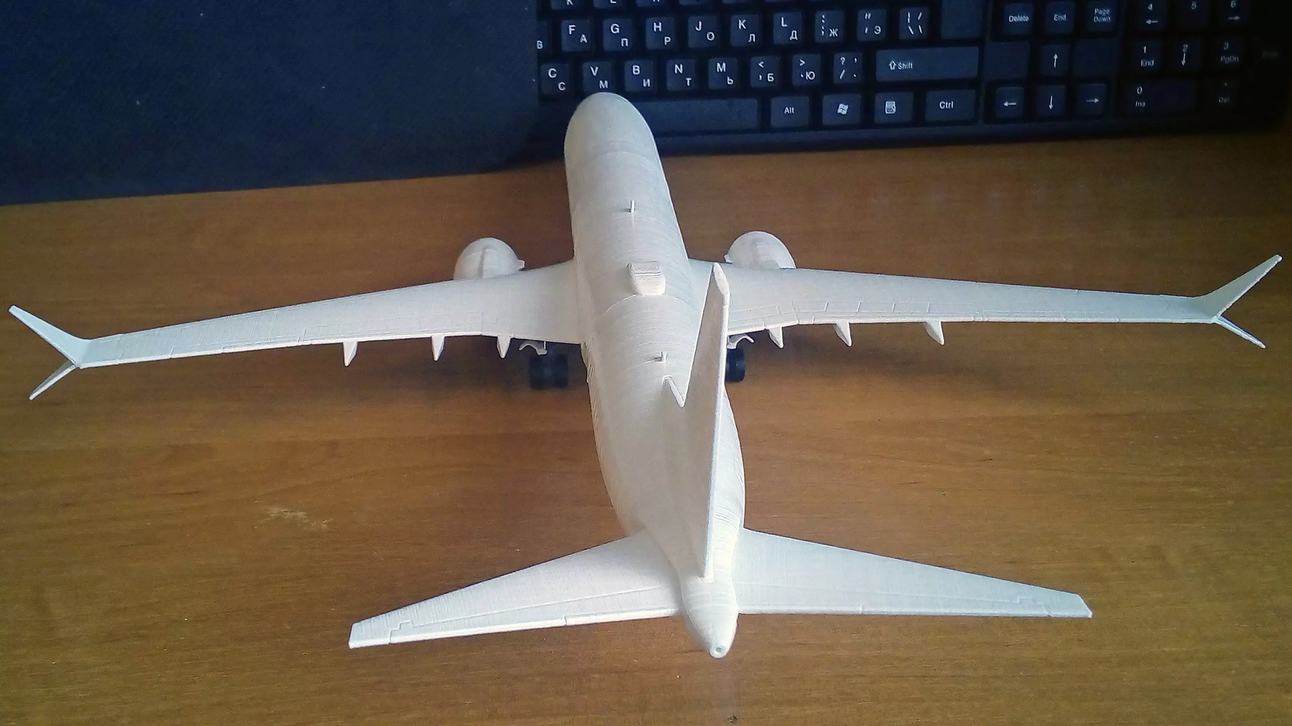 131214-9 Model kit Boeing 737-9 MAX Down 3D print model_1