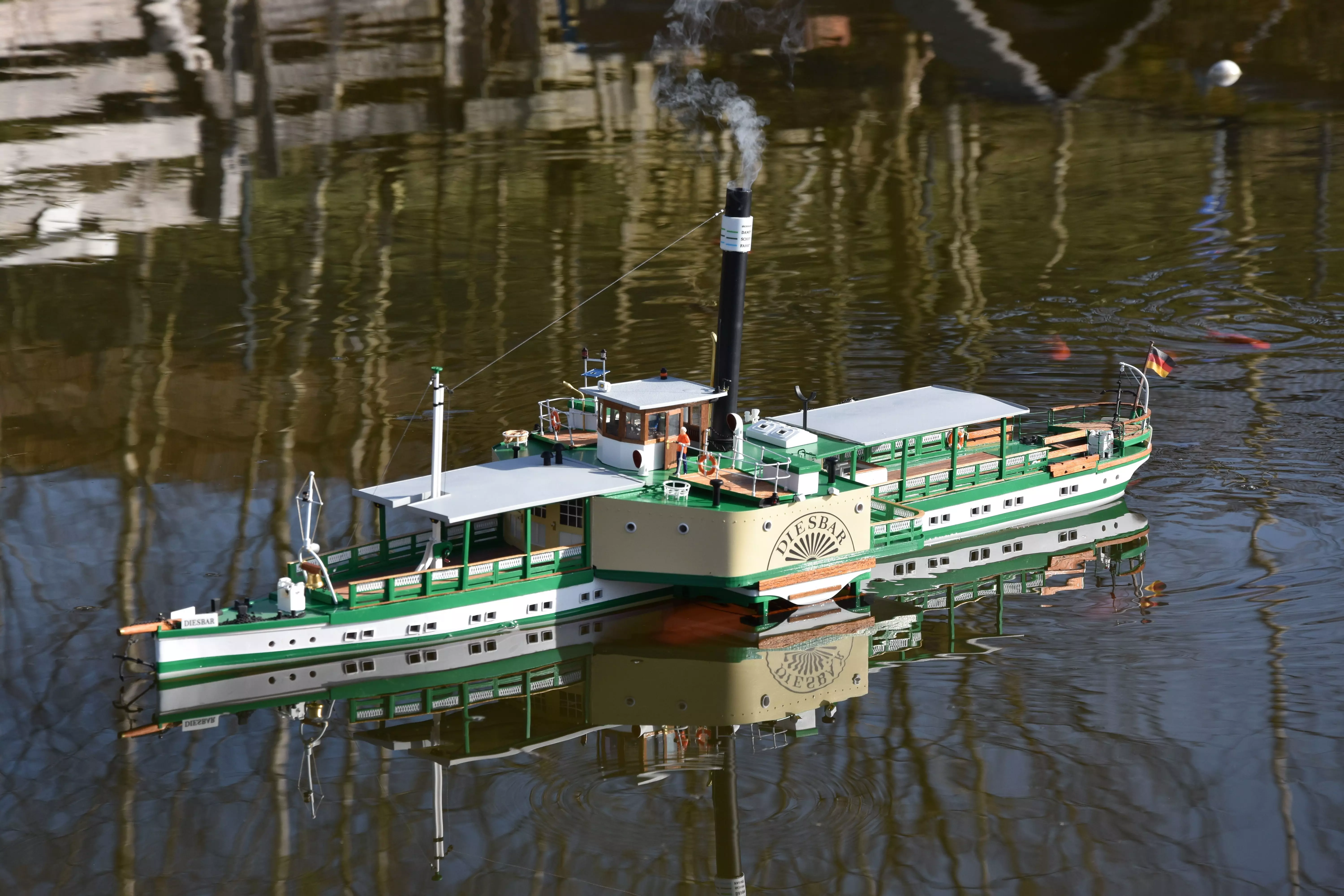 RADDAMPFER MIT BLATTSTEUERUNG PADDLE STEAMER 3D print model_0