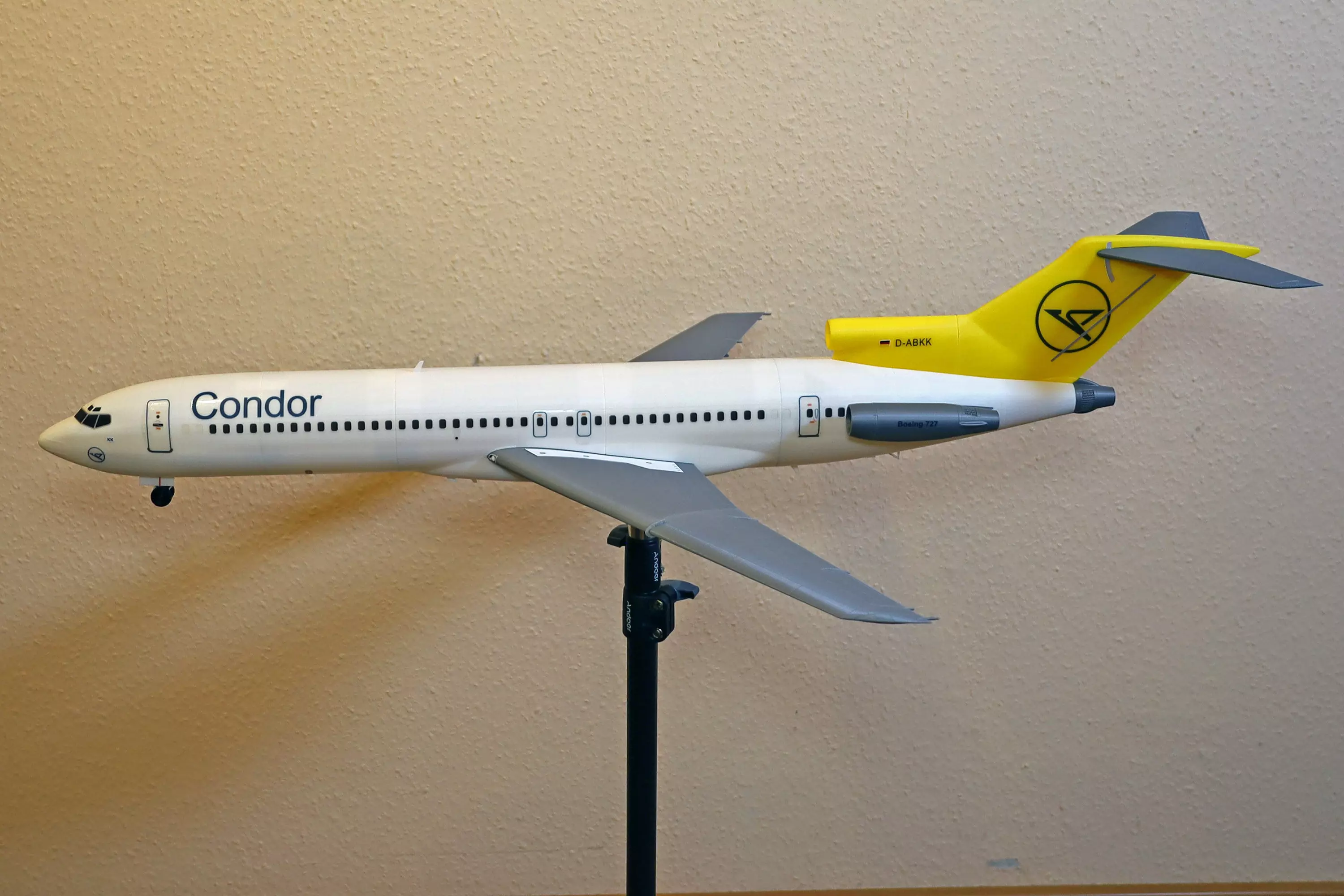 26801 Model kit Boeing 727-200 Down 3D print model_29