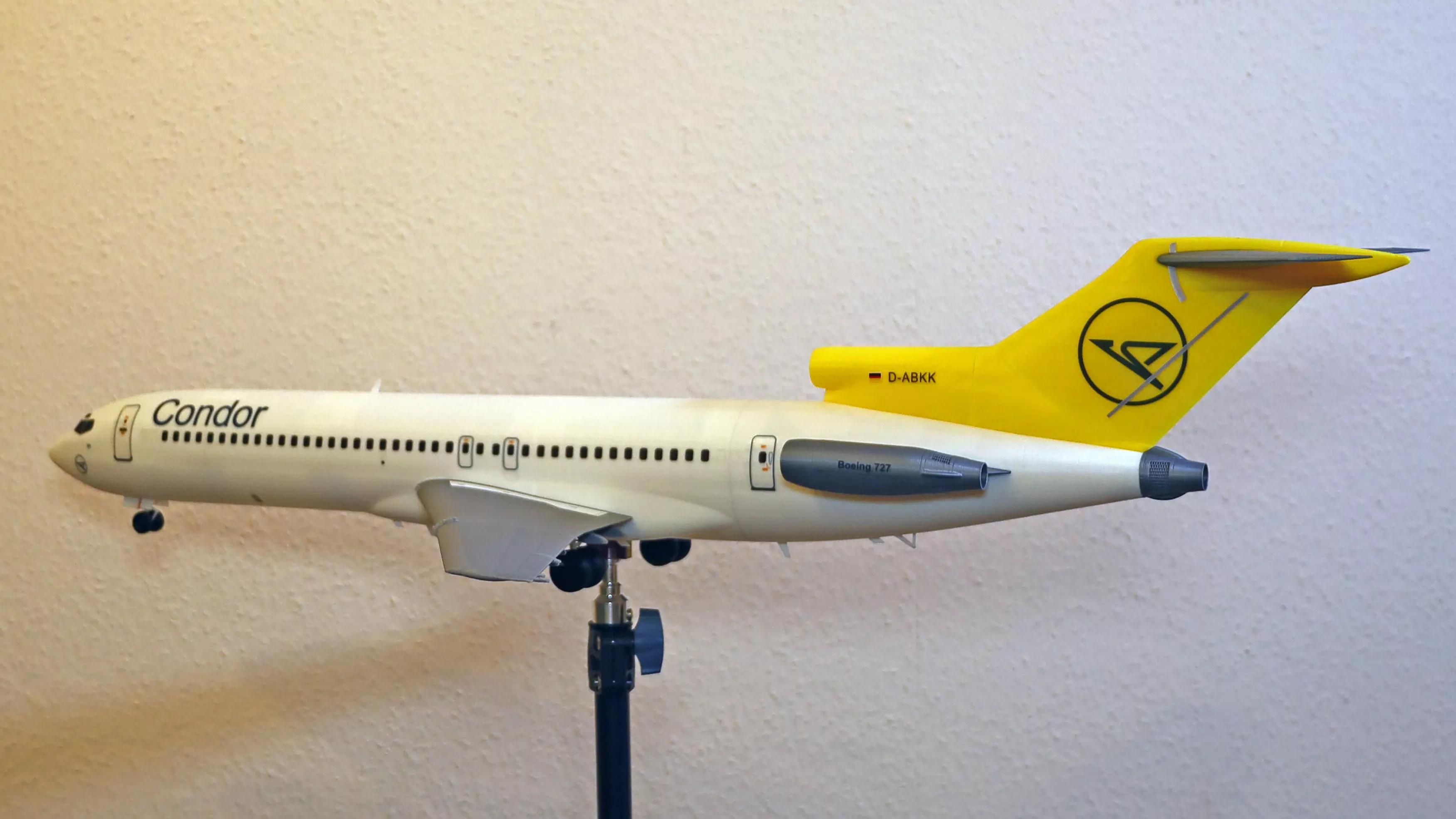 26801 Model kit Boeing 727-200 Down 3D print model_3