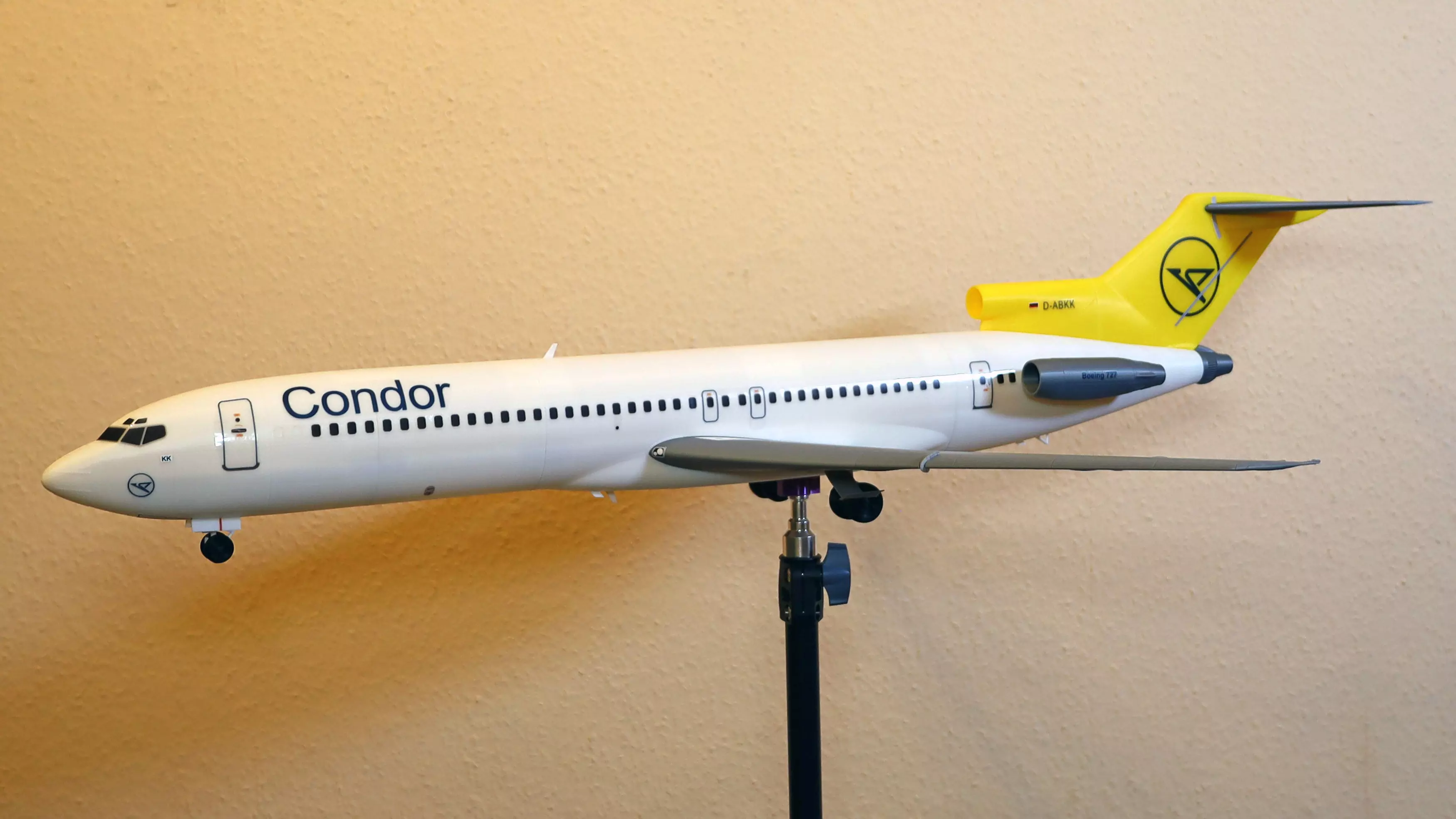 26801 Model kit Boeing 727-200 Down 3D print model_1