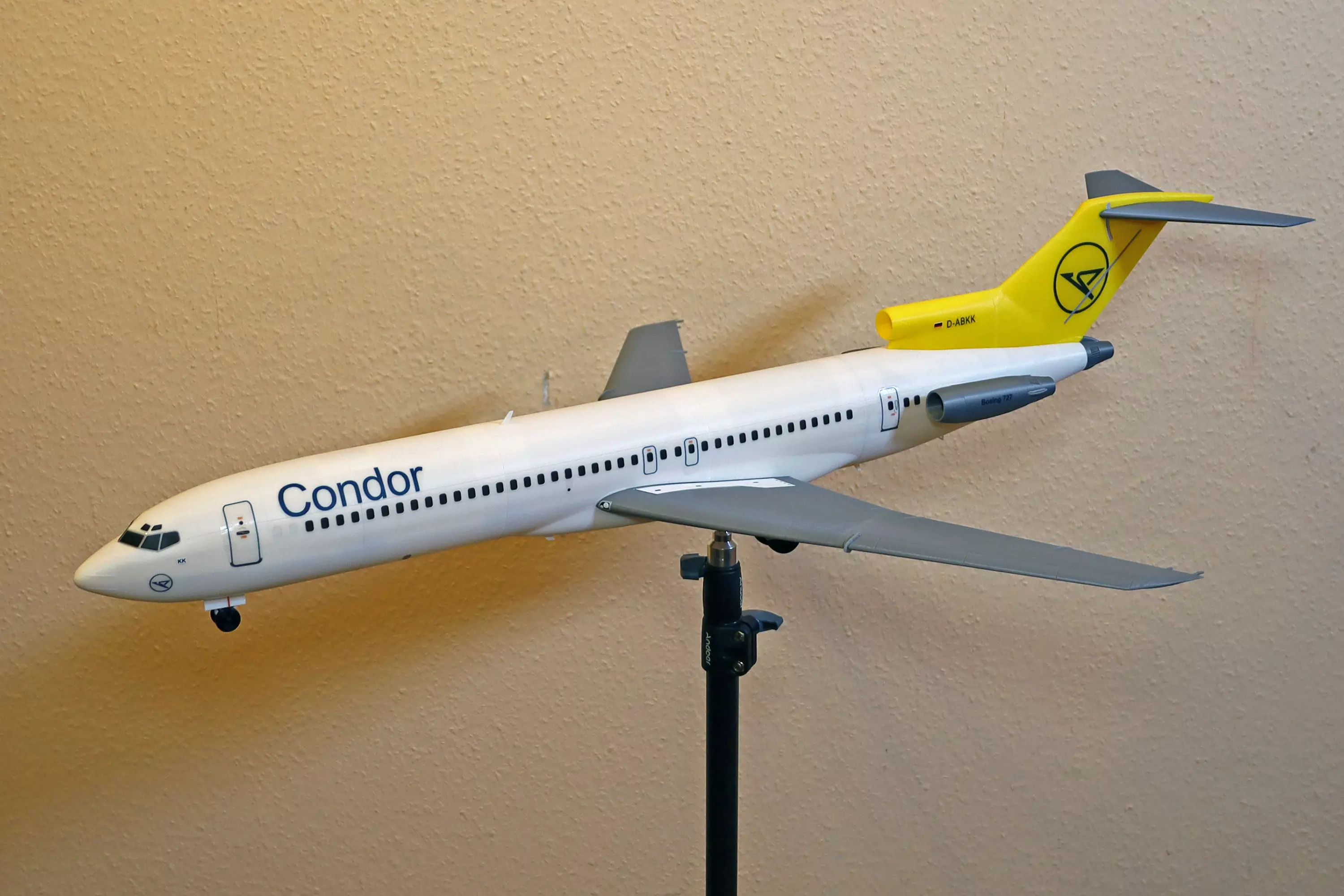 26801 Model kit Boeing 727-200 Down 3D print model_30