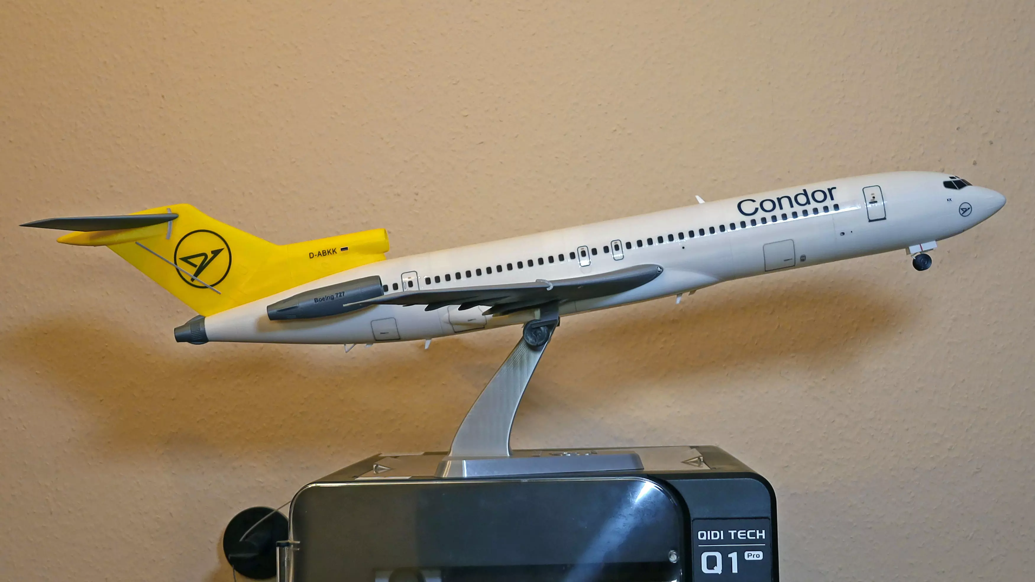 26801 Model kit Boeing 727-200 Down 3D print model_14