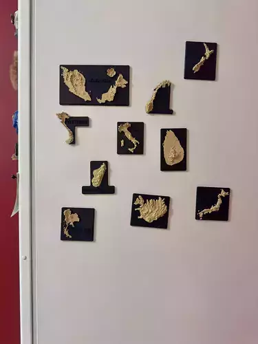 Atlas Magnets