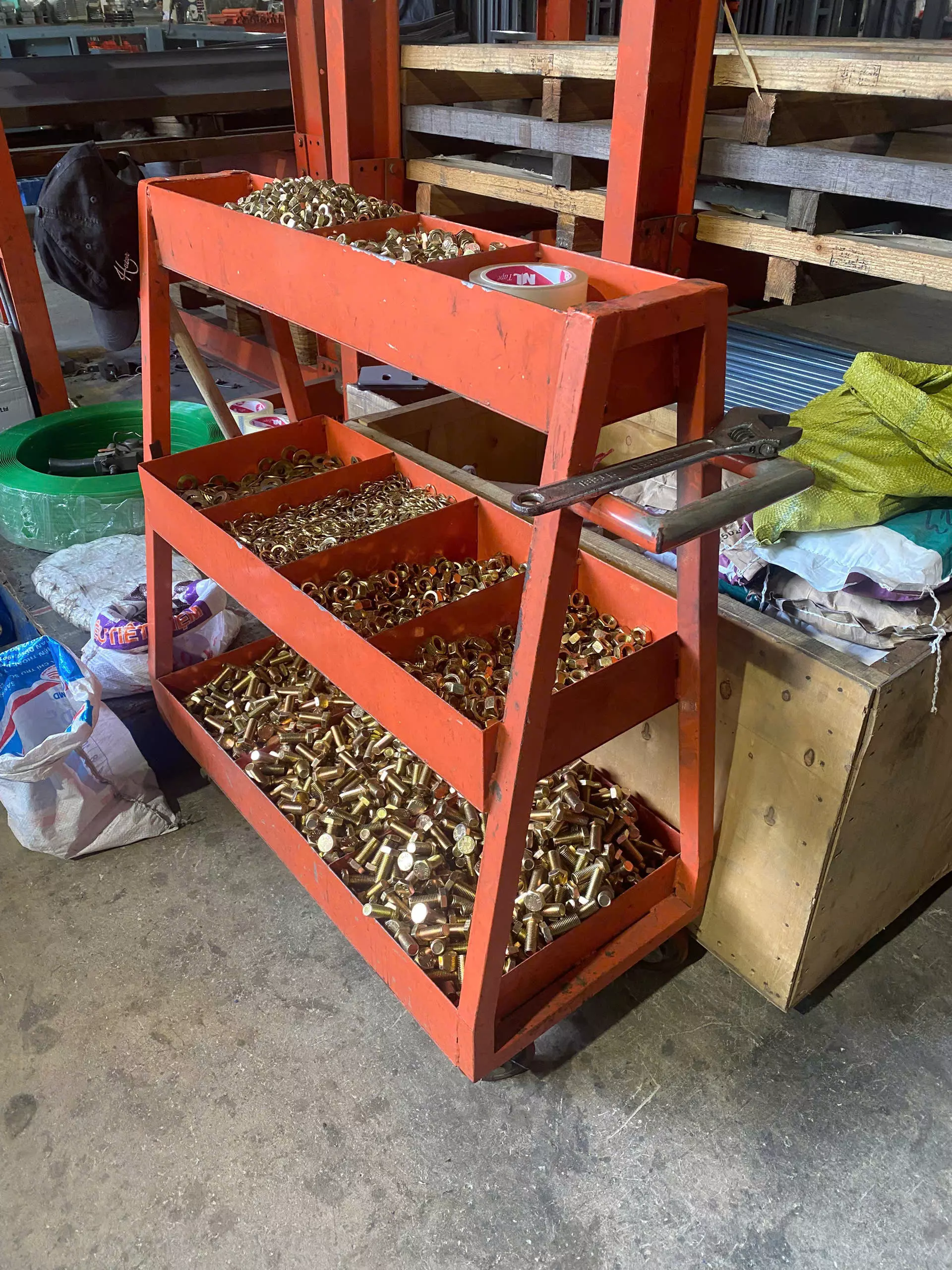 Trolley cart carrying assembly materials 3D model_2