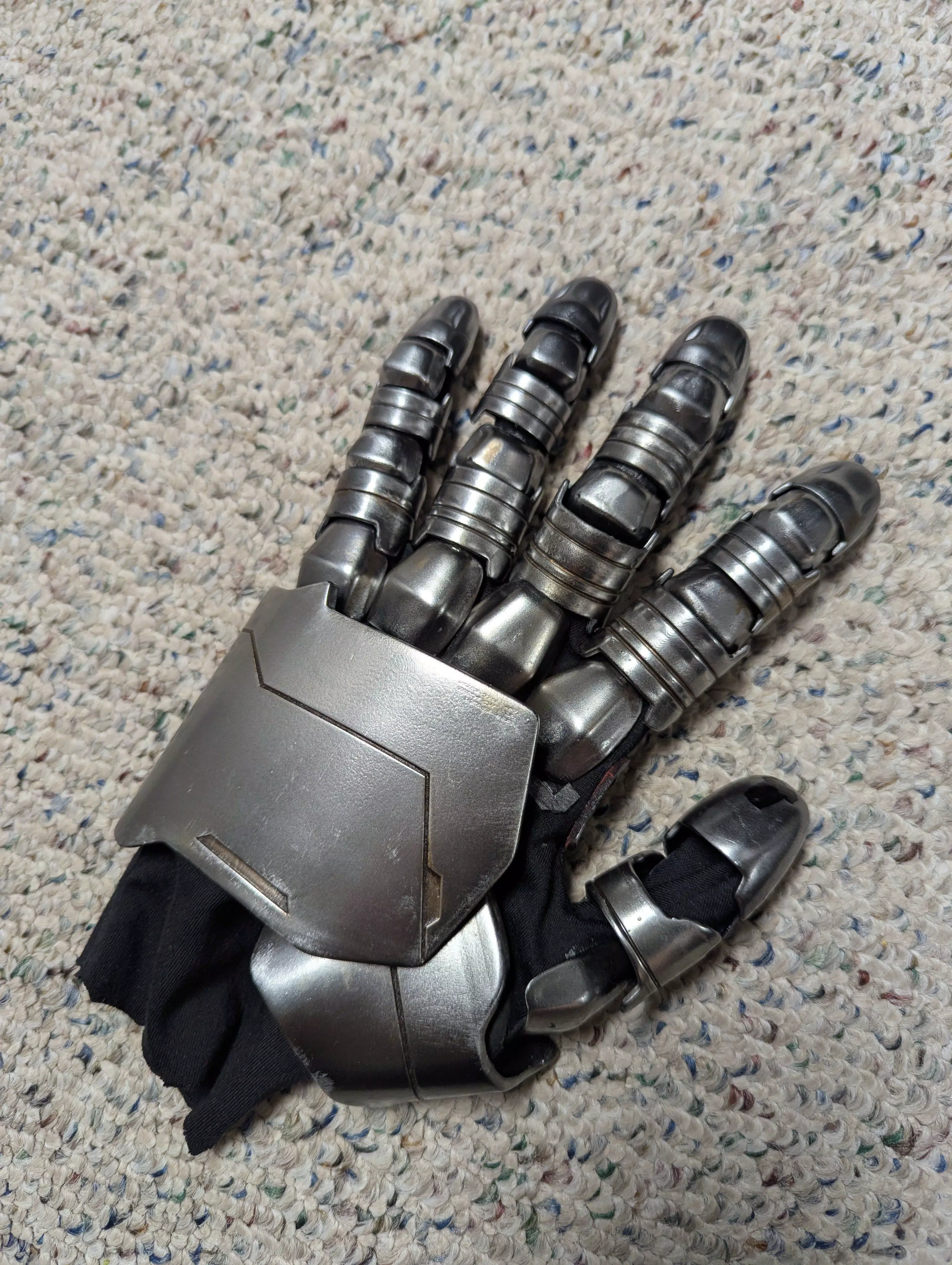 The arm is artificial and stronger 3D print model_8