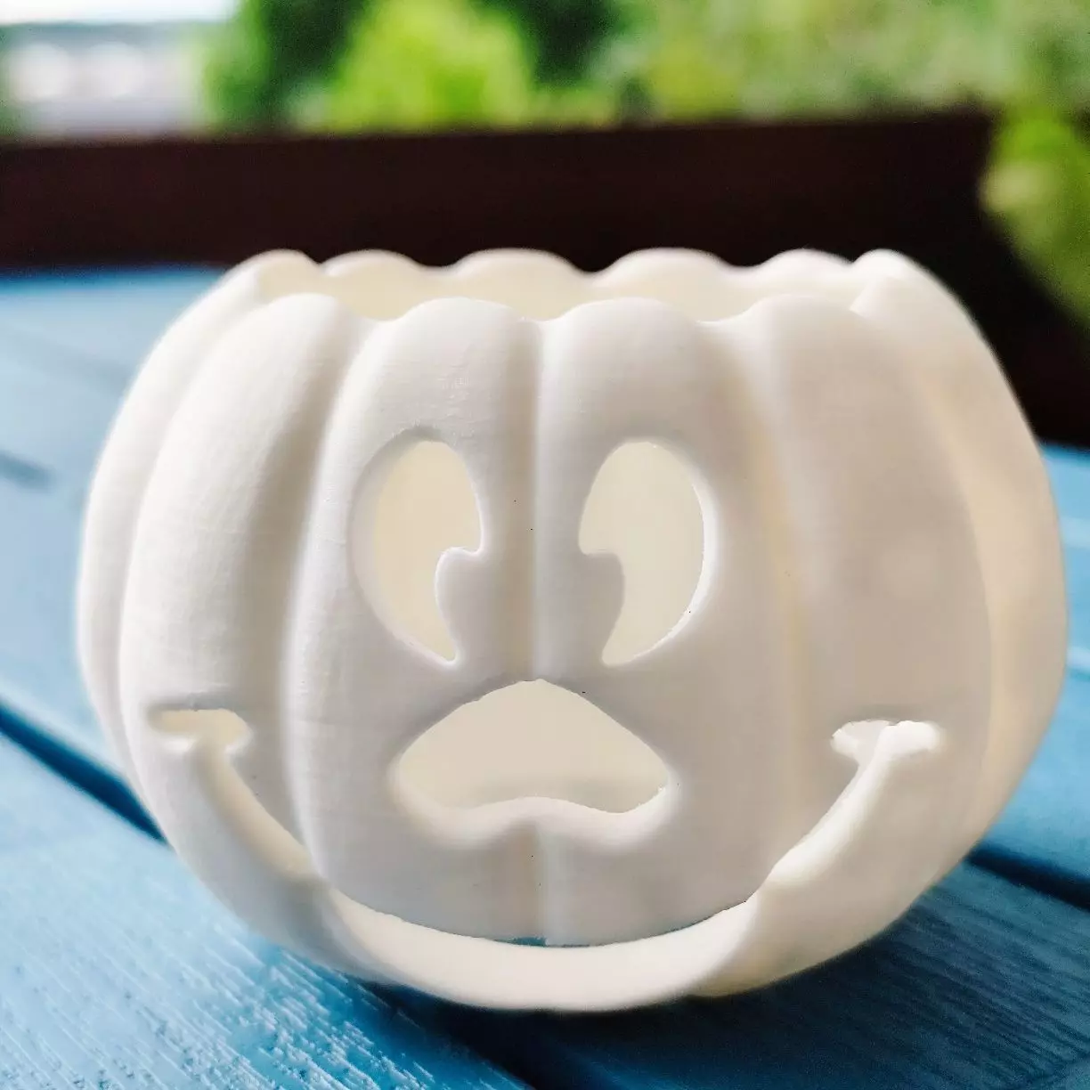 Labubu pumpkin holder 3D print model_1