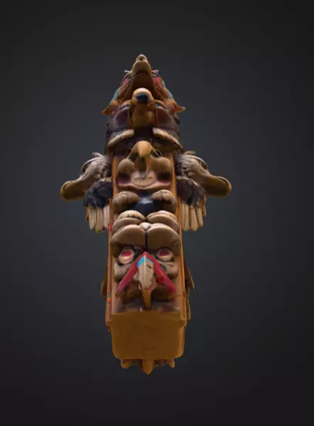 Vertical Native American medicine totem with Animal Low-poly 3D model_10