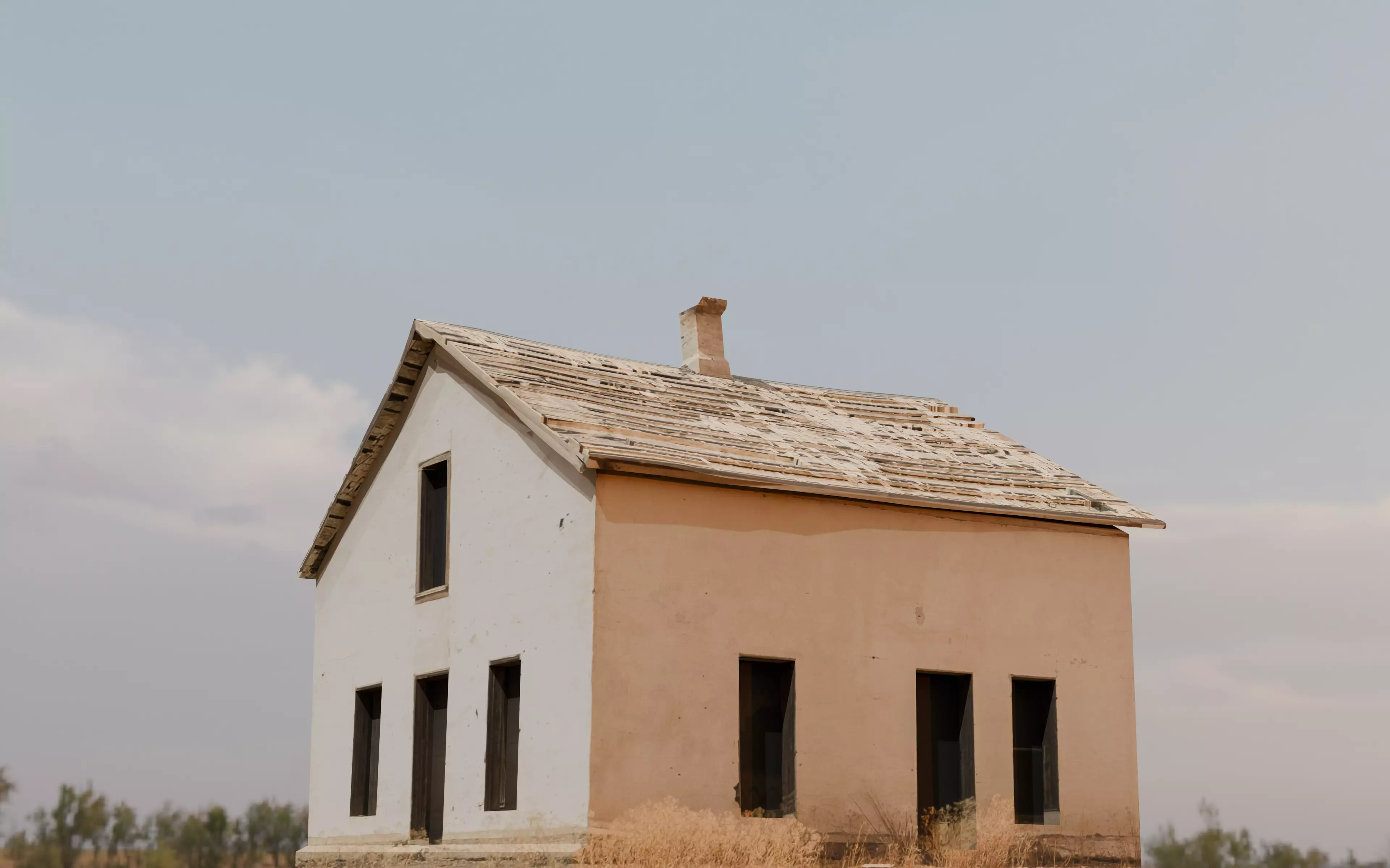 Small village abandoned house Free low-poly 3D model