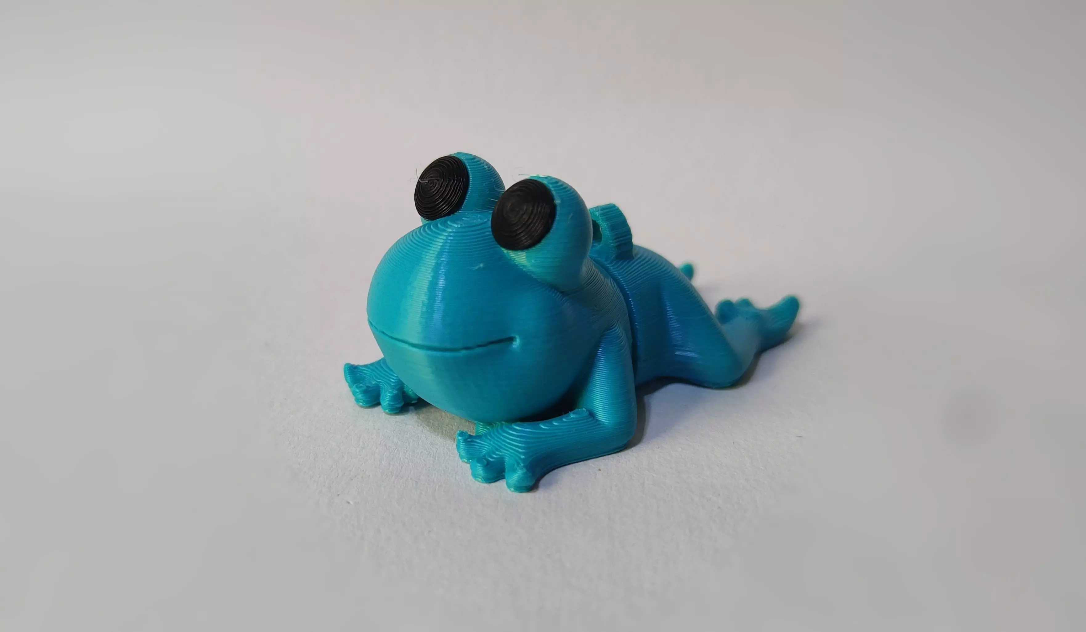 Flexi Chibi Frog KEYCHAIN STL 3D print model_0